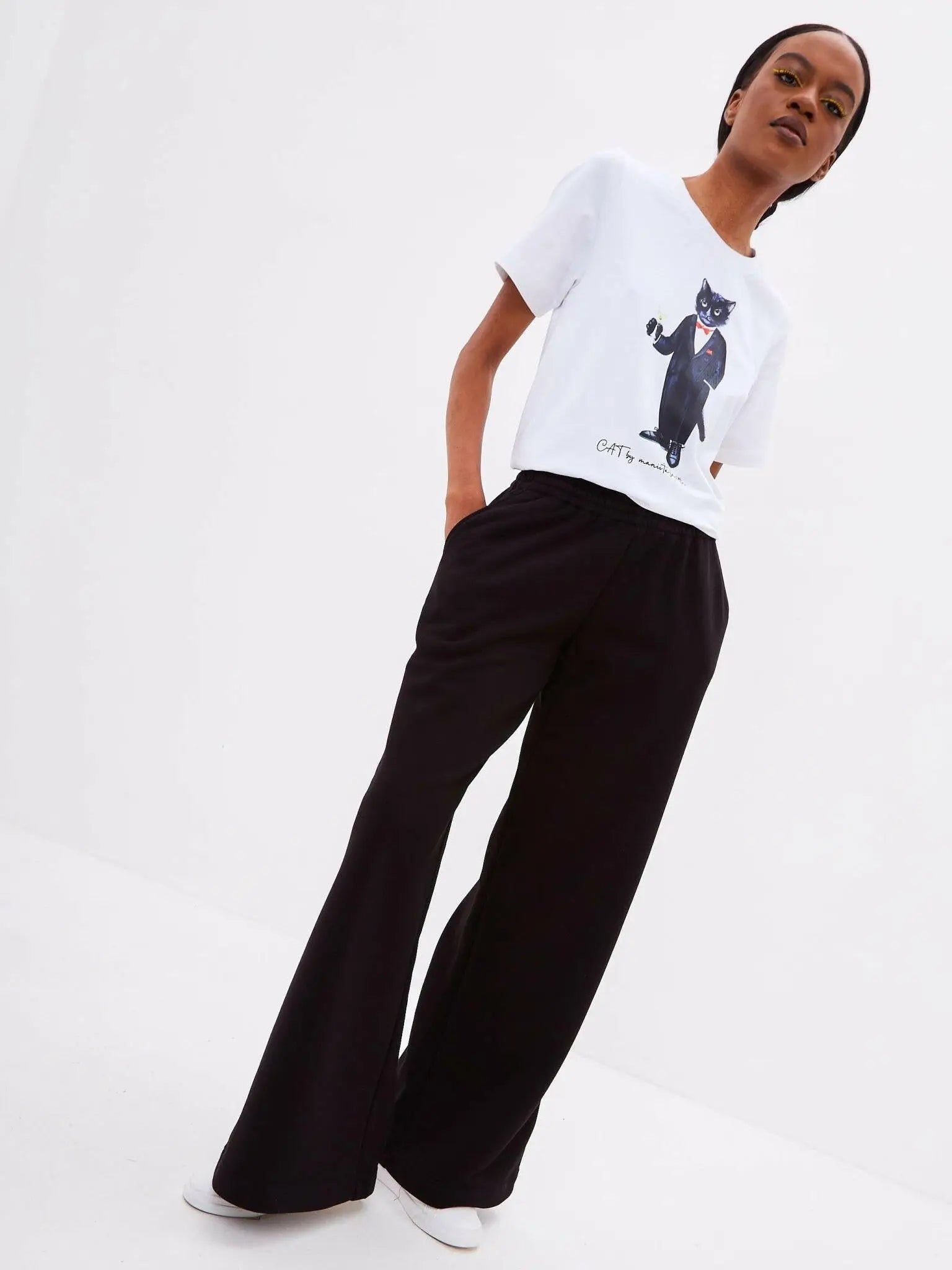 Basic Set: Women’s White T-shirt with Dandy Cat Print and Black Wide