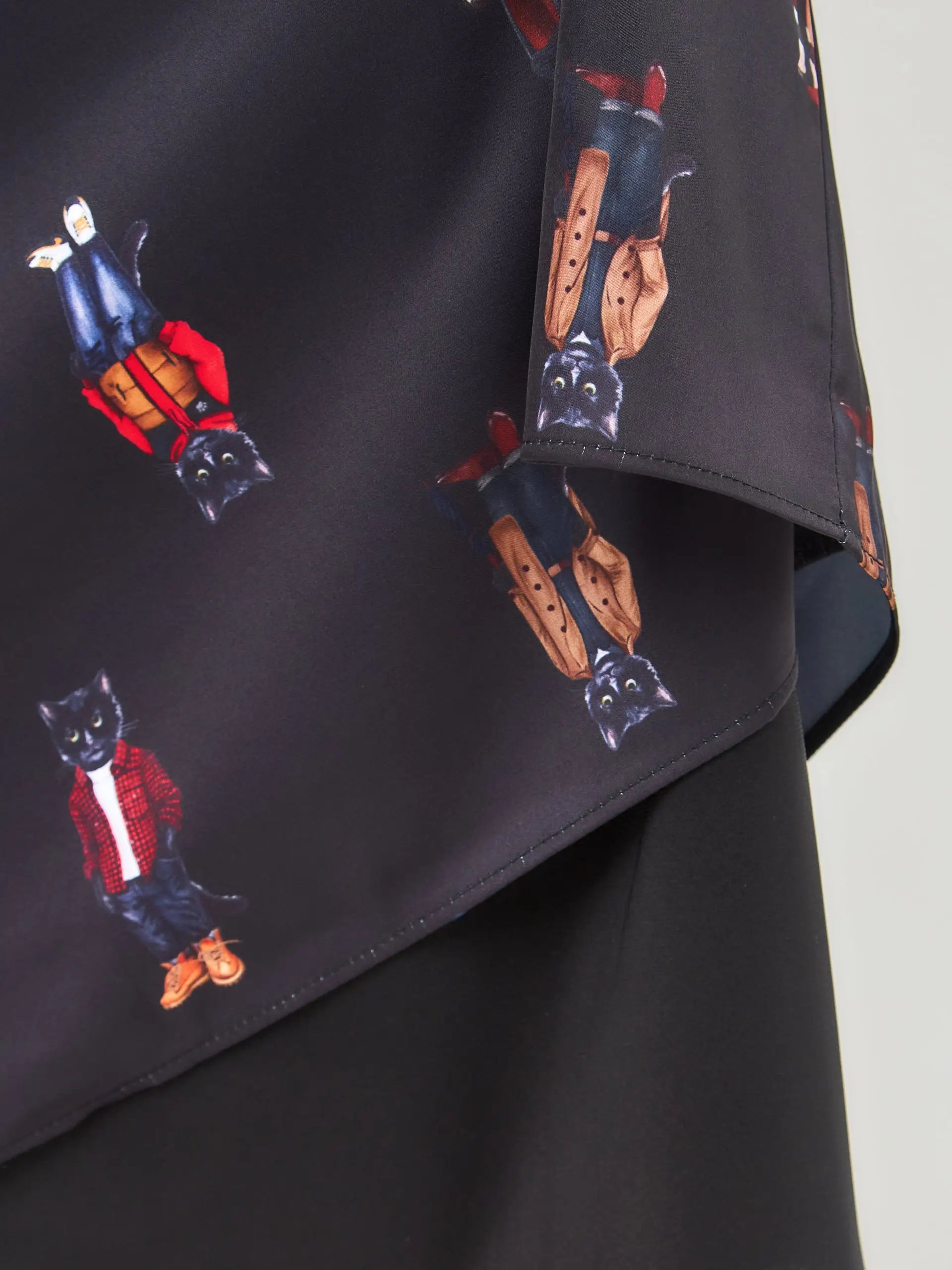 Black Silk Loungewear | Loungewear For Cat Lovers | Cat e Lolette