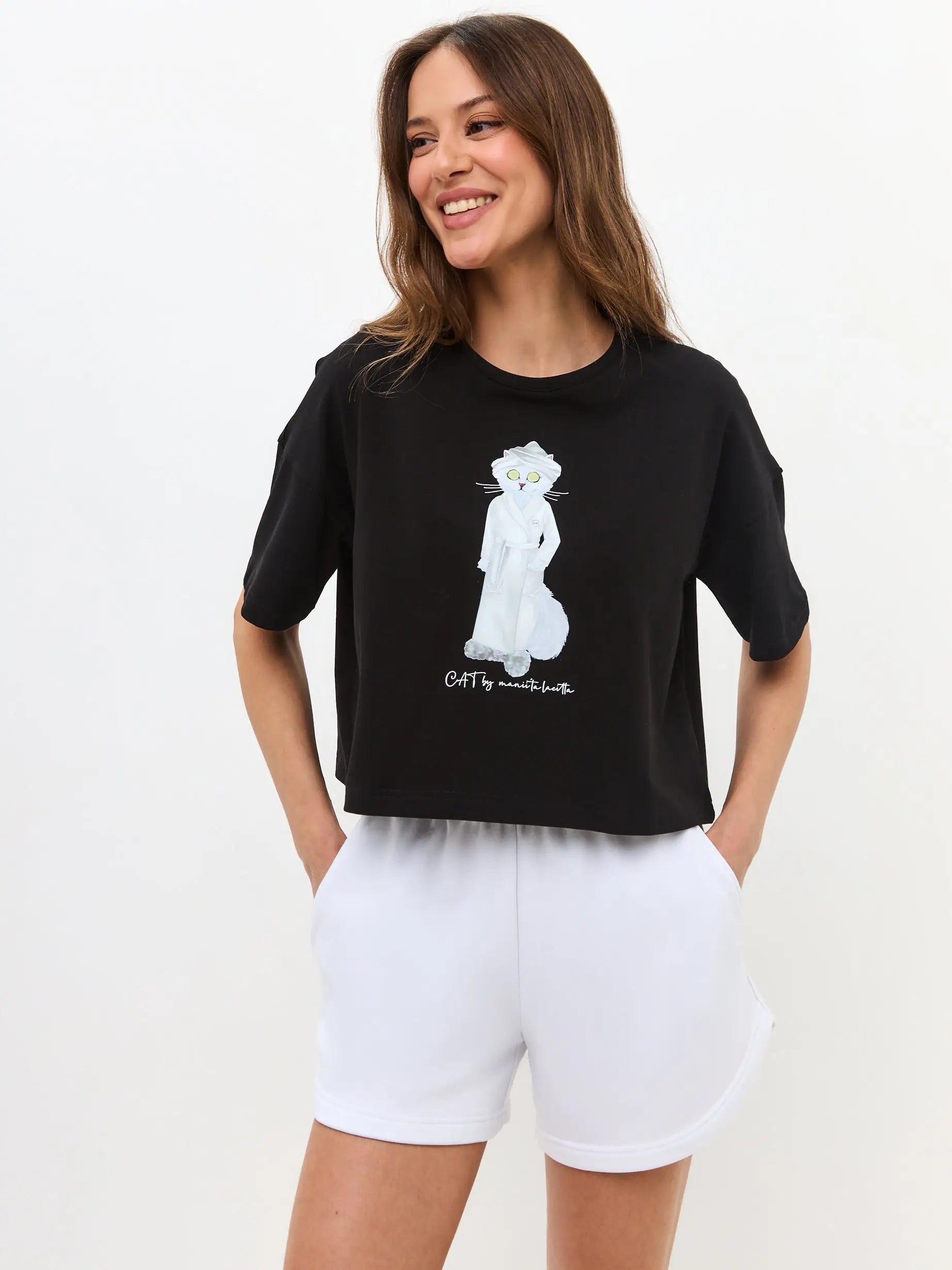Black T-shirt Spa Cat | Loungewear For Cat Lovers | Cat e Lolette