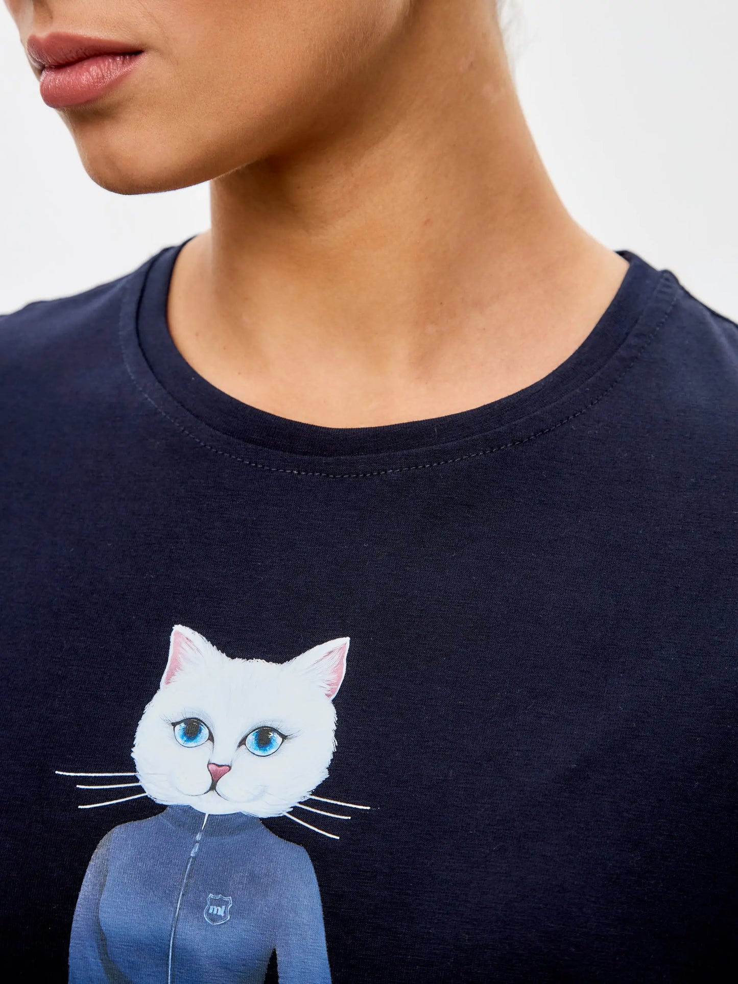 Blue T-shirt Sport White Cat | T-shirt For Cat Lovers | Cat e Lolette