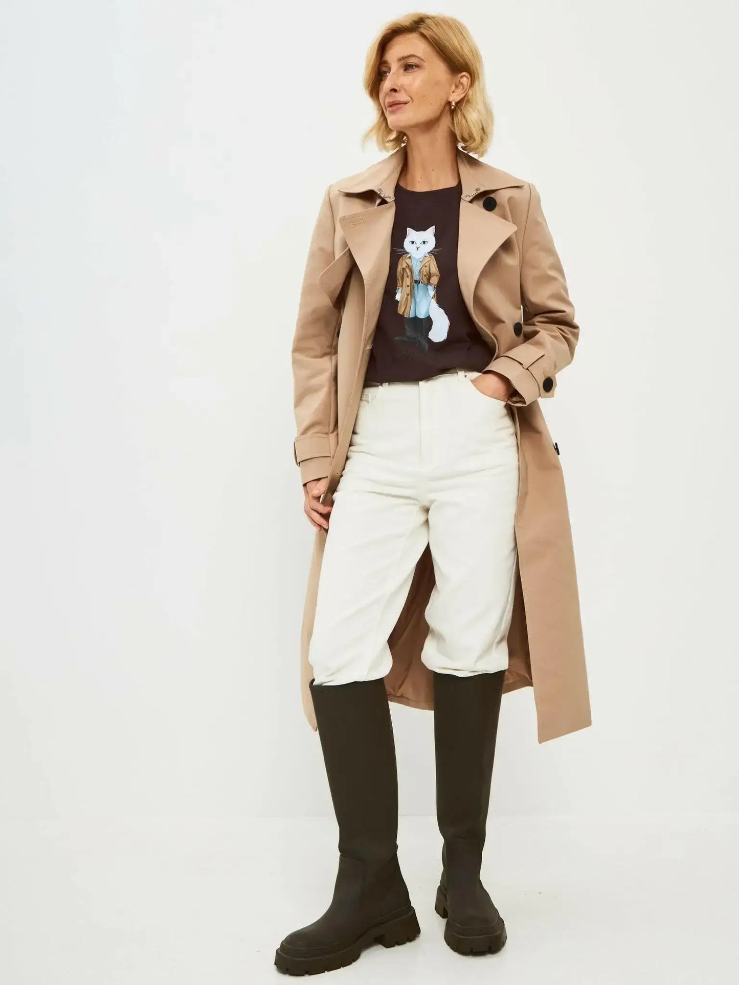 Brown T-shirt Trench Coat White Cat | T-shirt For Cat Lovers | Cat e