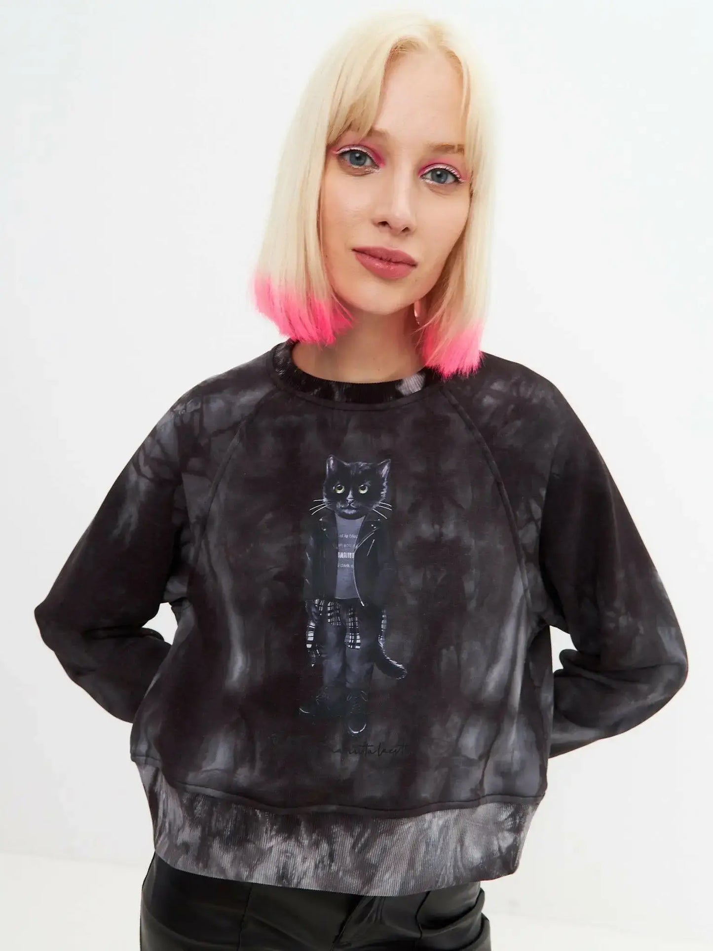 Grey Sweatshirt Rocker Cat | Hoodie & sweatshirt For Cat Lovers | Cat