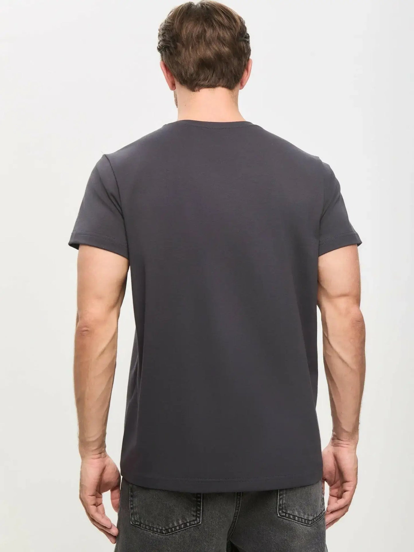 Grey T-shirt Minimalist Cat | T-shirt For Cat Lovers | Cat e Lolette