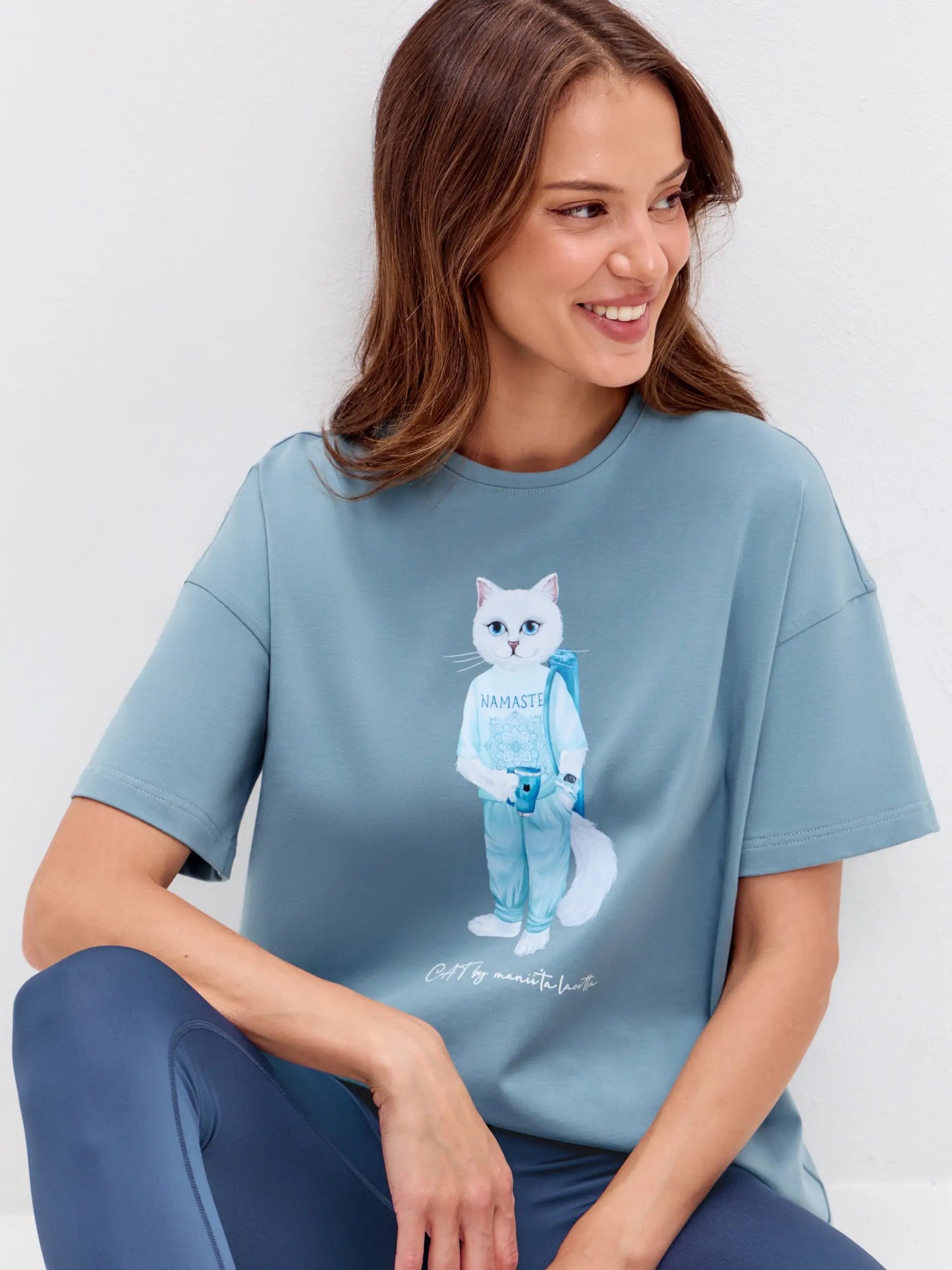 Light Blue T-shirt Yoga Cat | T-shirt For Cat Lovers | Cat e Lolette