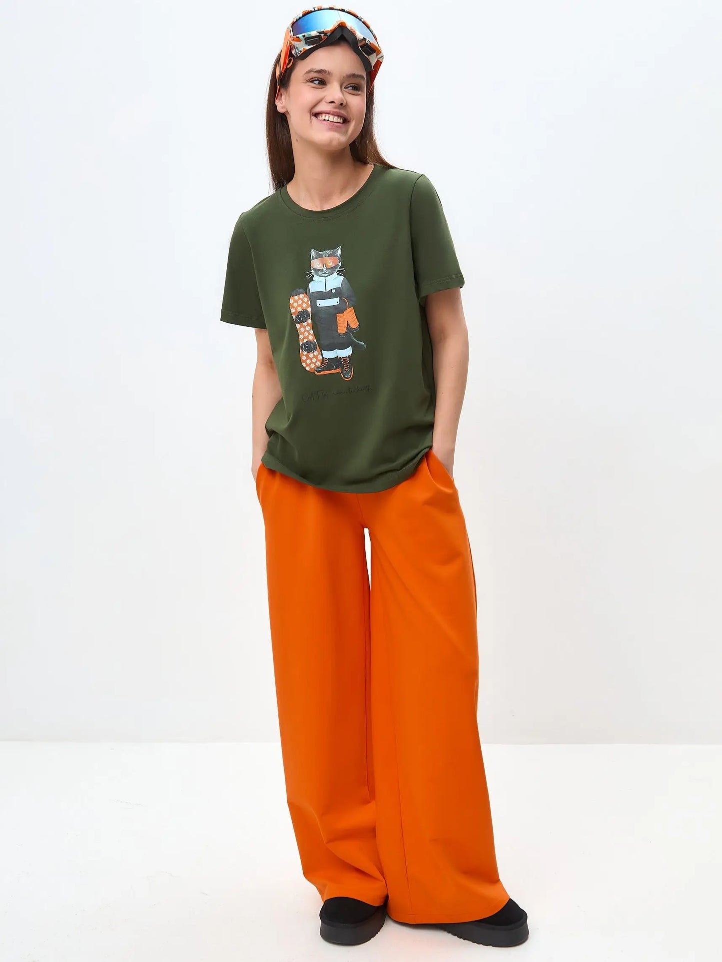 Olive T-shirt Snowboard Cat | T-shirt For Cat Lovers | Cat e Lolette
