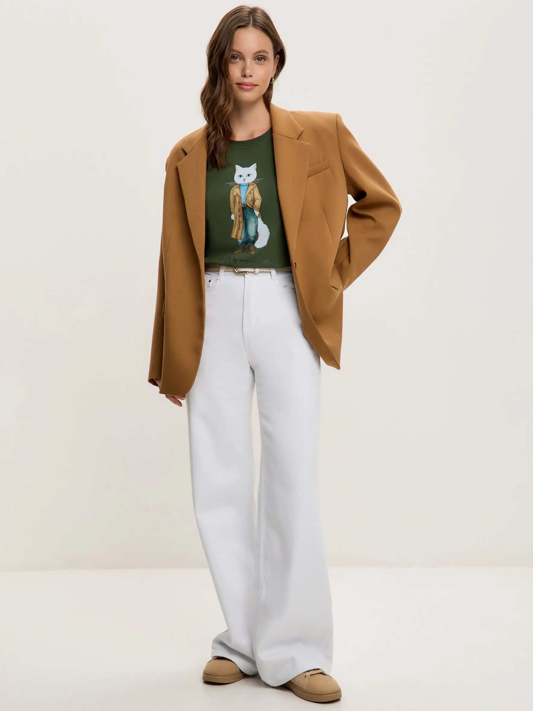 Olive T-shirt Trench Coat White Cat | T-shirt For Cat Lovers | Cat e