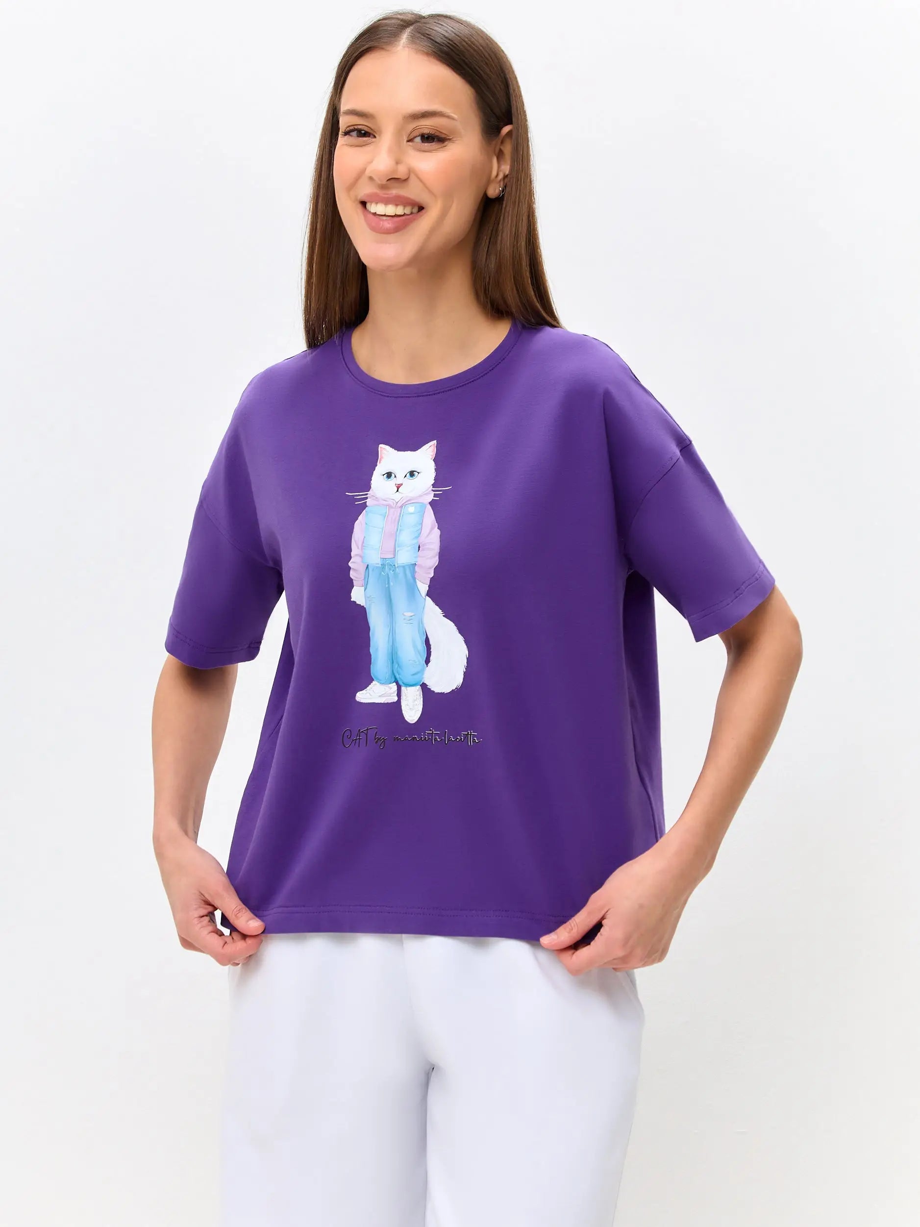 Purple T-shirt White Cat Walk | T-shirt For Cat Lovers | Cat e Lolette