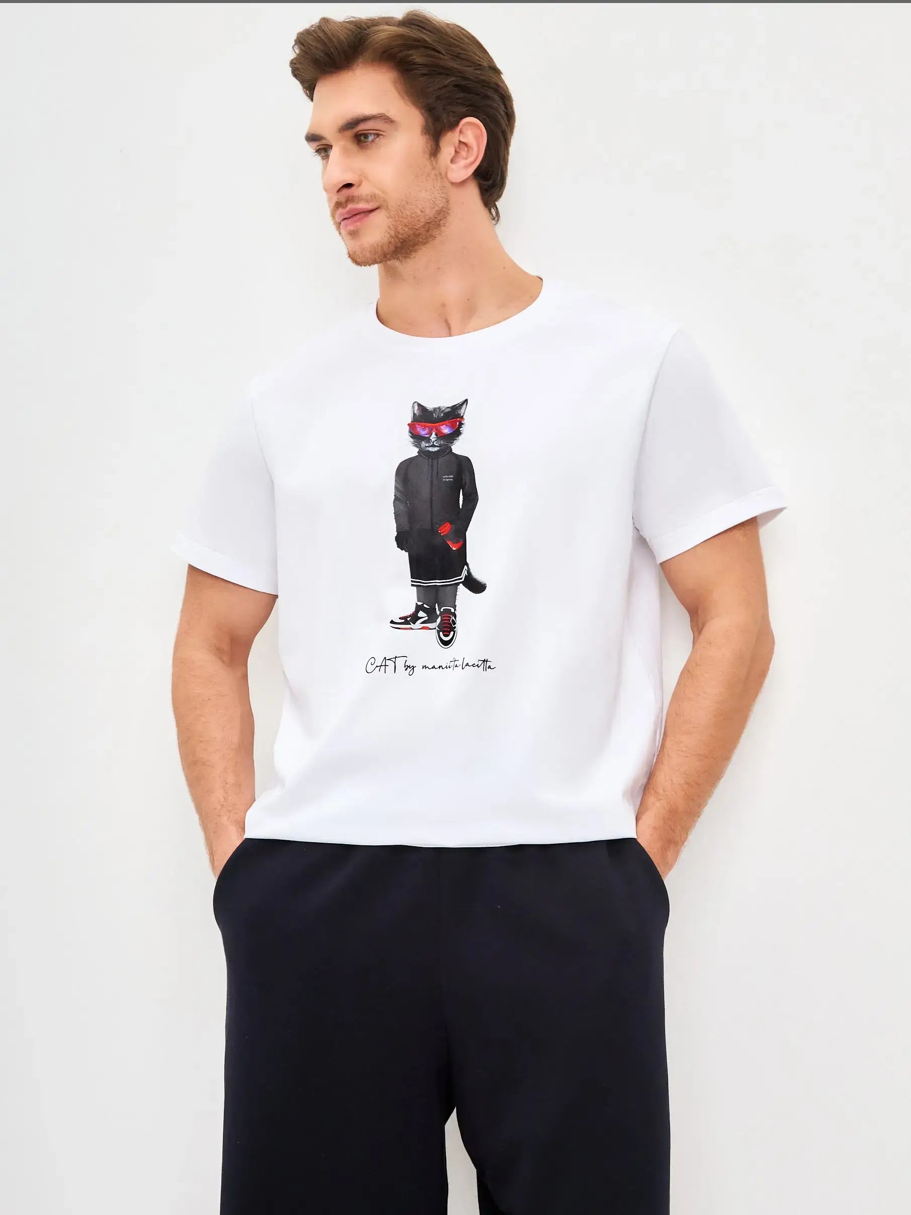 White T-shirt Sport Cat | T-shirt For Cat Lovers | Cat e Lolette