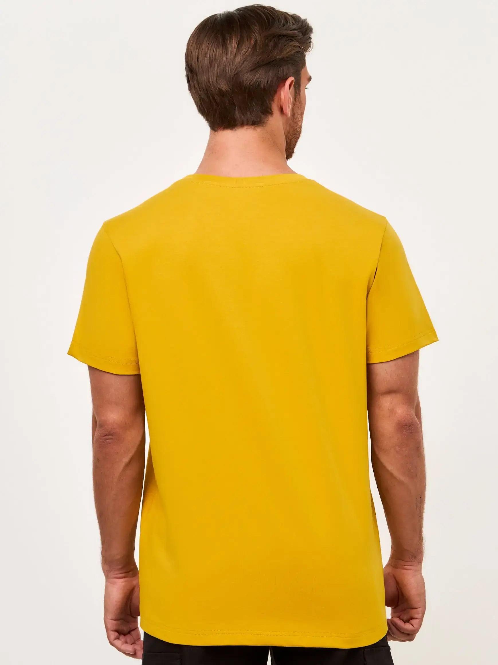 Yellow T-shirt Hiking Cat | T-shirt For Cat Lovers | Cat e Lolette